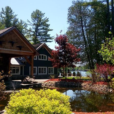 Patterson-Kaye Resort And Spa Bracebridge Exterior photo