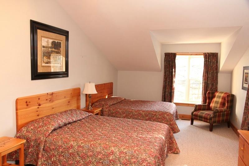 Patterson-Kaye Resort And Spa Bracebridge Room photo